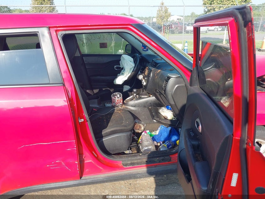 2016 KIA SOUL auction photo 5