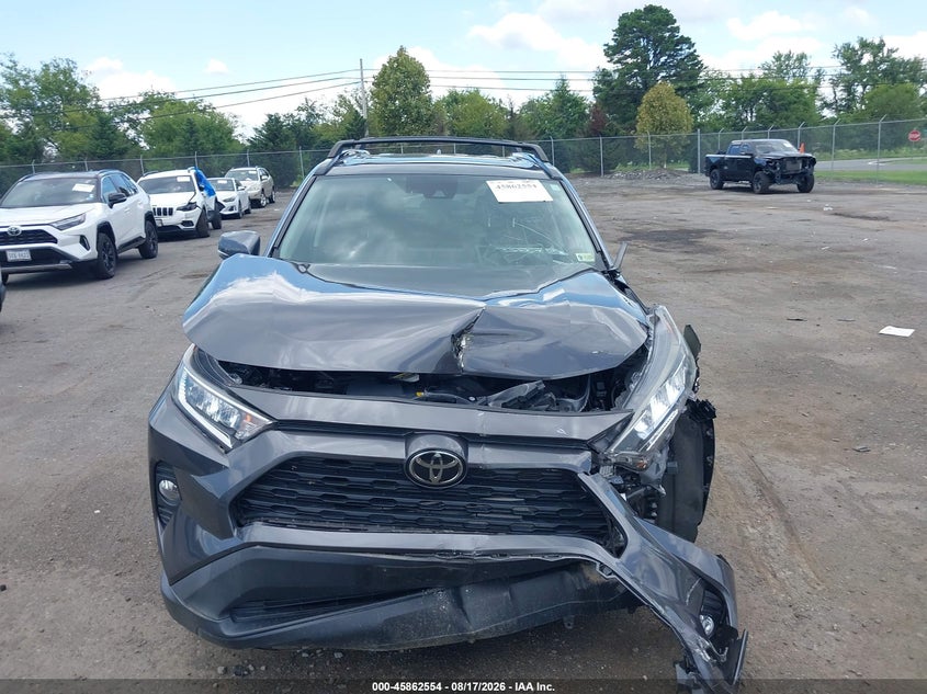 TOYOTA RAV4 - zdjęcie 12