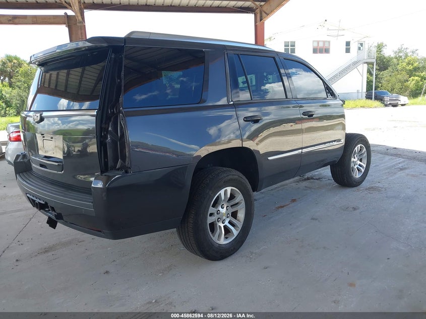 2016 CADILLAC ESCALADE auction photo 4