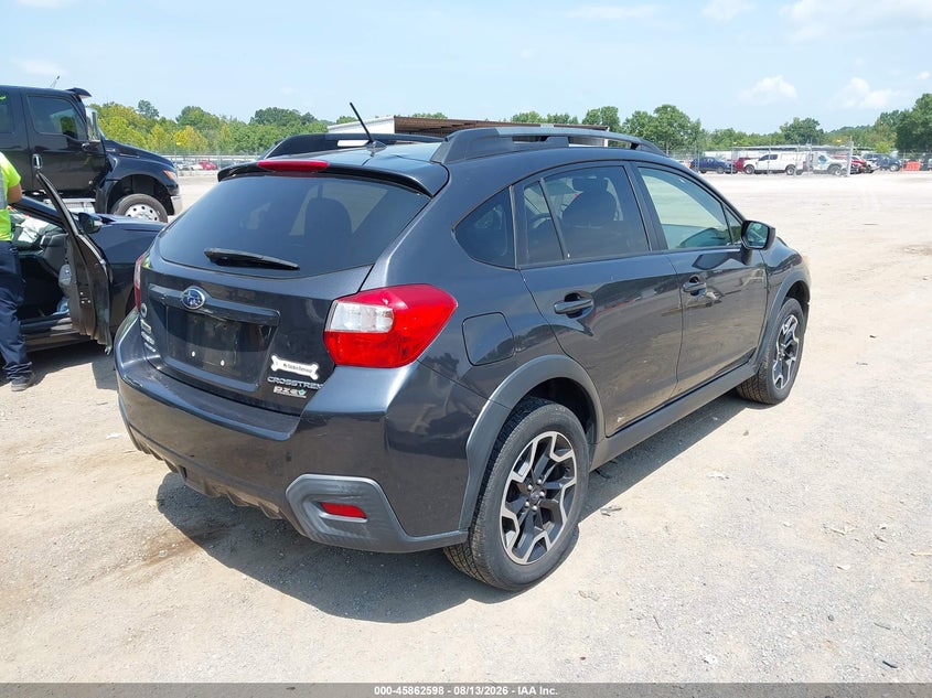 2017 SUBARU CROSSTREK auction photo 4