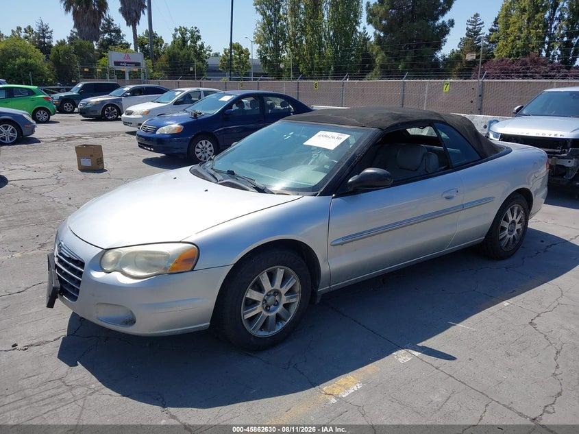 2005 CHRYSLER SEBRING auction photo 2