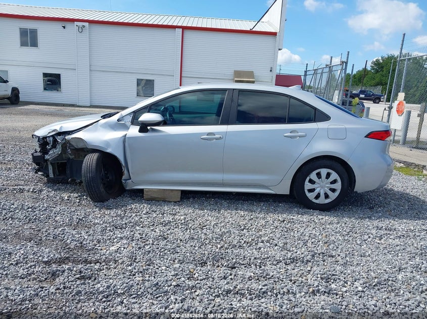 TOYOTA COROLLA - zdjęcie 15