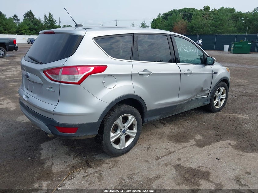 2016 FORD ESCAPE auction photo 4
