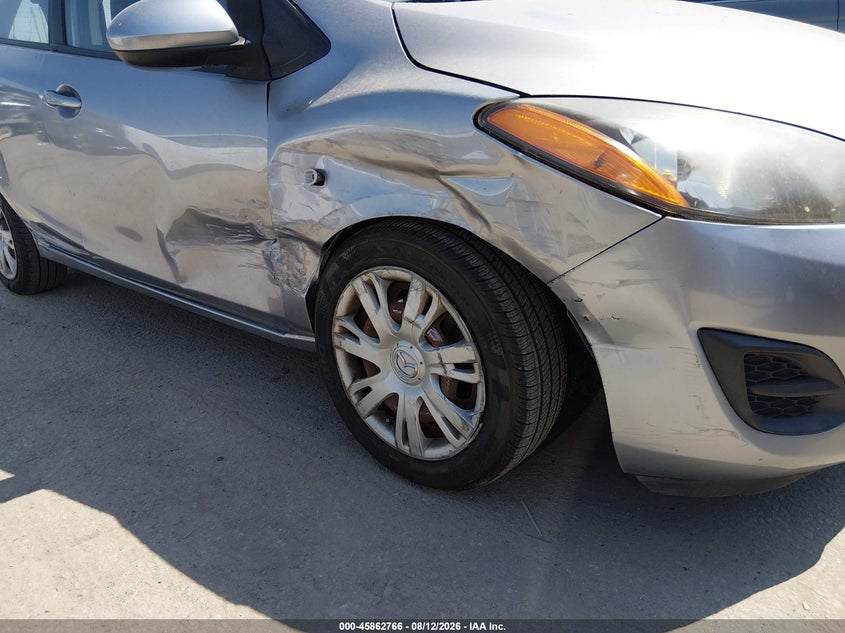 2013 MAZDA MAZDA2 auction photo 6