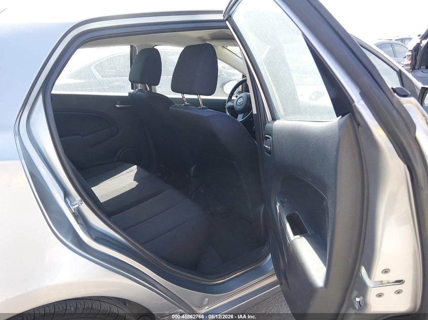 2013 MAZDA MAZDA2 auction photo 8