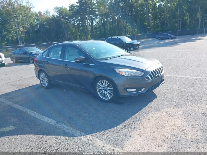 Vin: 1fadp3j25jl279630, lot: 46361779, ford focus titanium 2018 img_1