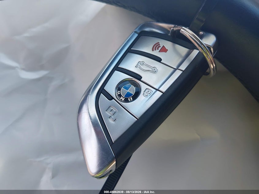 BMW 330I - zdjęcie 11