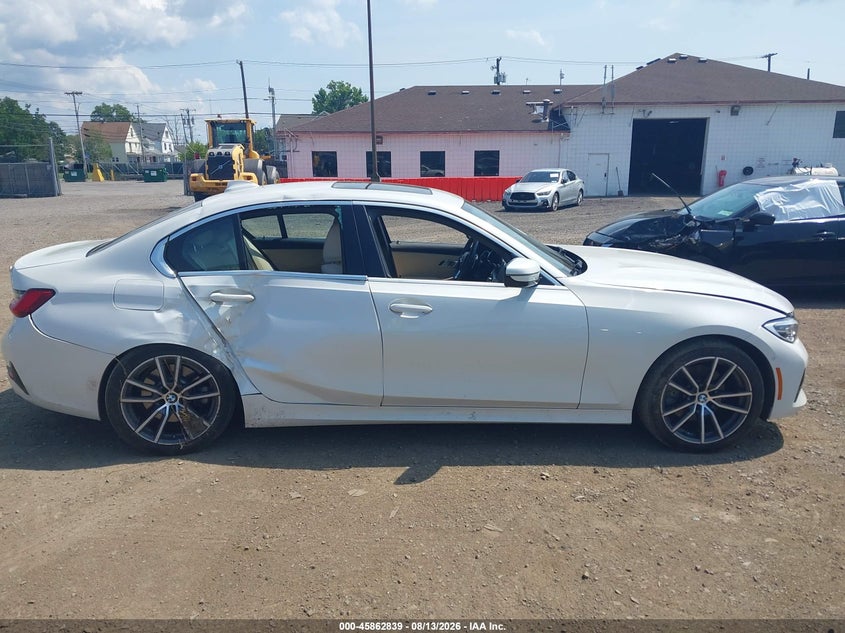 BMW 330I - zdjęcie 13