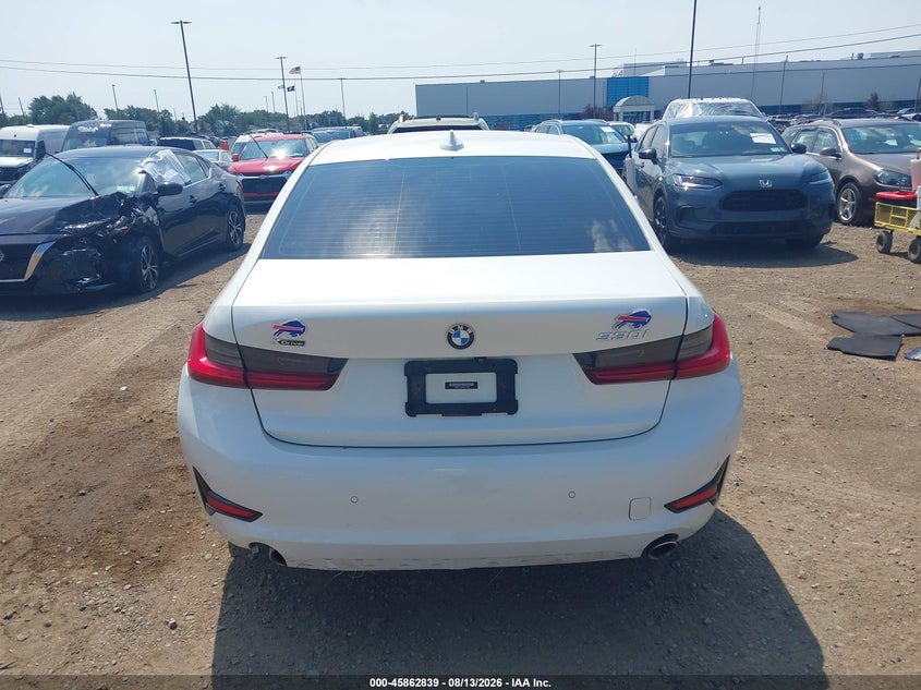 BMW 330I - zdjęcie 16