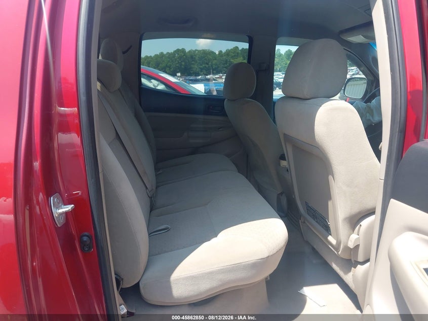 2008 TOYOTA TACOMA auction photo 8