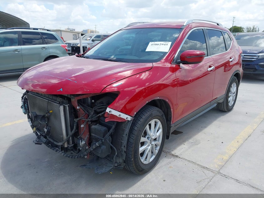 2017 Nissan Rogue, Удар спереди, IAAI, VIN 5N1AT2MT0HC863883 — фото 2