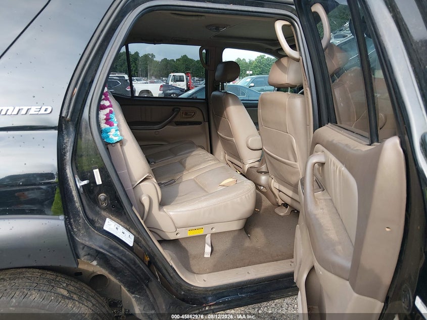 2002 TOYOTA SEQUOIA auction photo 8