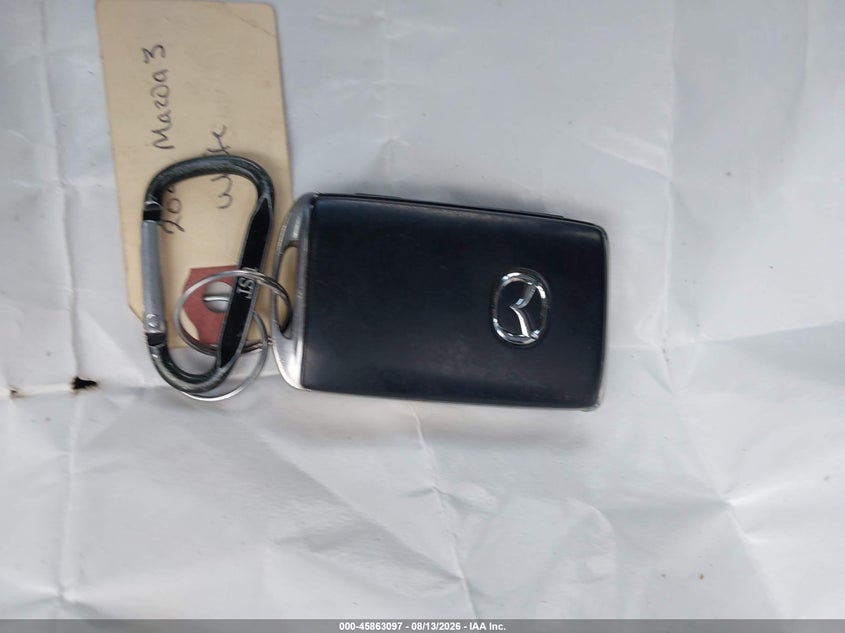 MAZDA MAZDA3 2021 VIN JM1BPBKL1M1328745