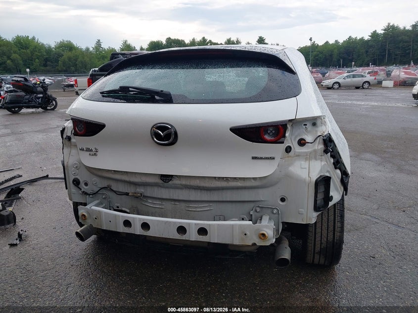 MAZDA MAZDA3 2021 VIN JM1BPBKL1M1328745