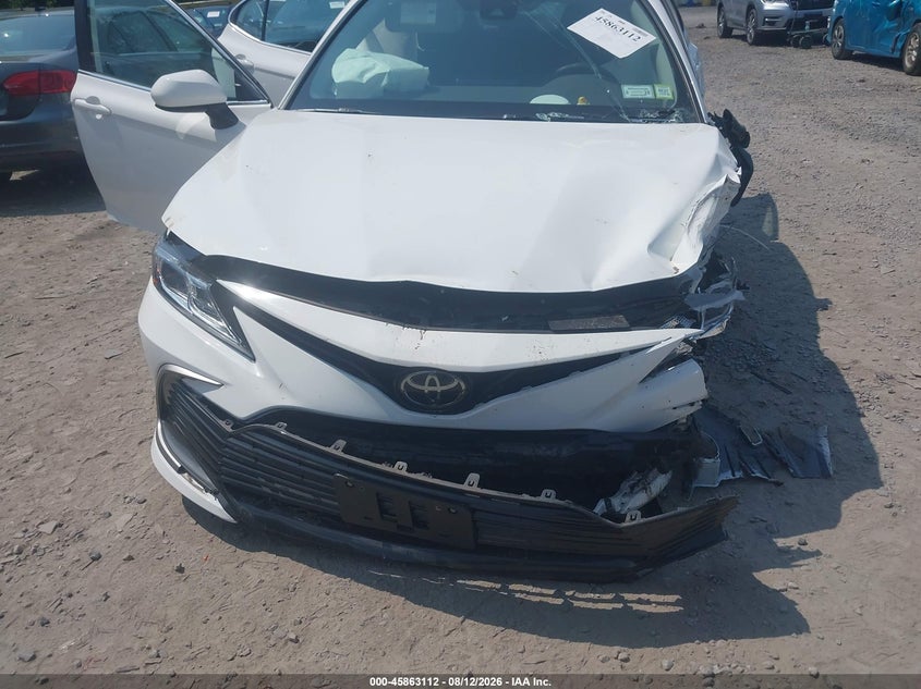 TOYOTA CAMRY - zdjęcie 12