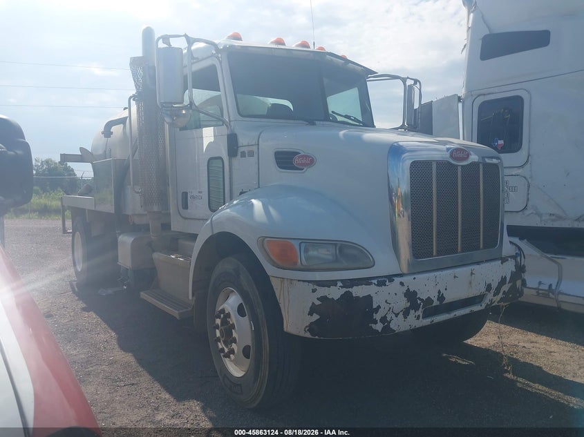 2014 PETERBILT 337 auction photo 1