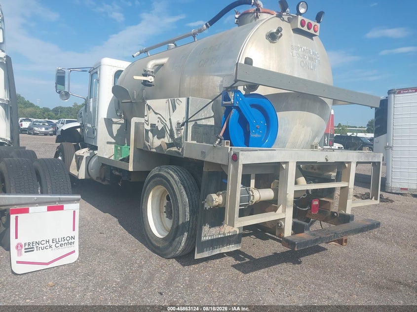2014 PETERBILT 337 auction photo 3