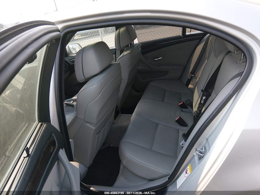 2010 BMW 535I auction photo 8