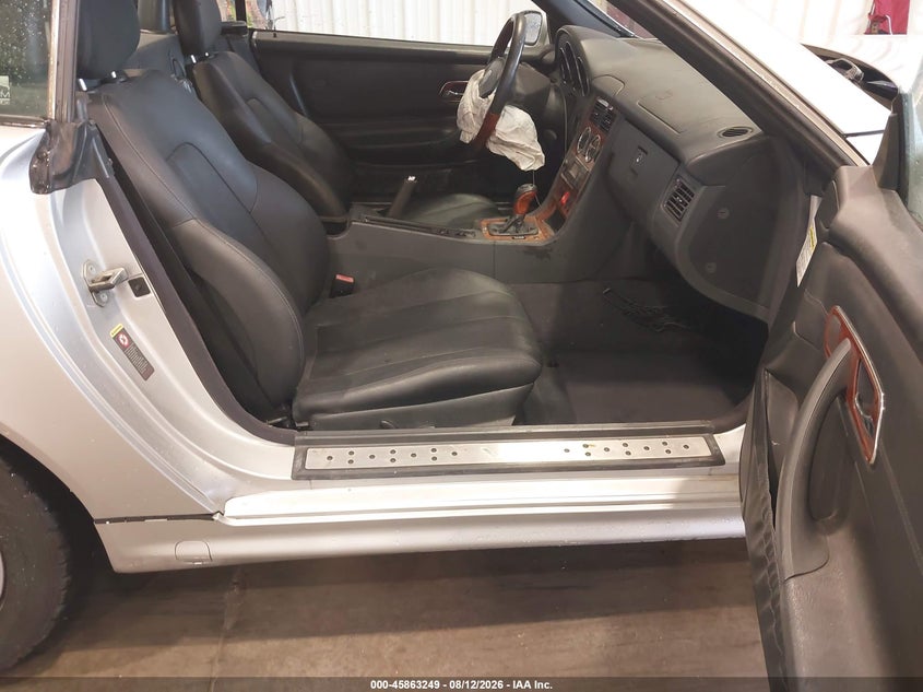 2001 MERCEDES-BENZ SLK 320 — zdjęcie 5