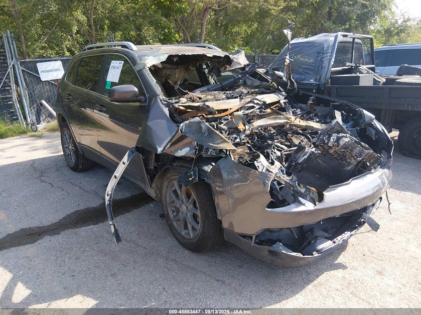 2015 JEEP CHEROKEE auction photo 1
