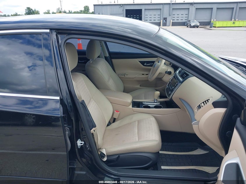 2017 NISSAN ALTIMA auction photo 5