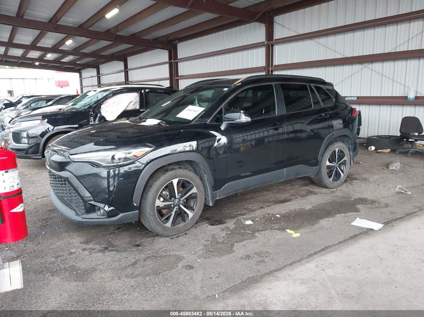 2024 TOYOTA COROLLA CROSS HYBRID auction photo 2