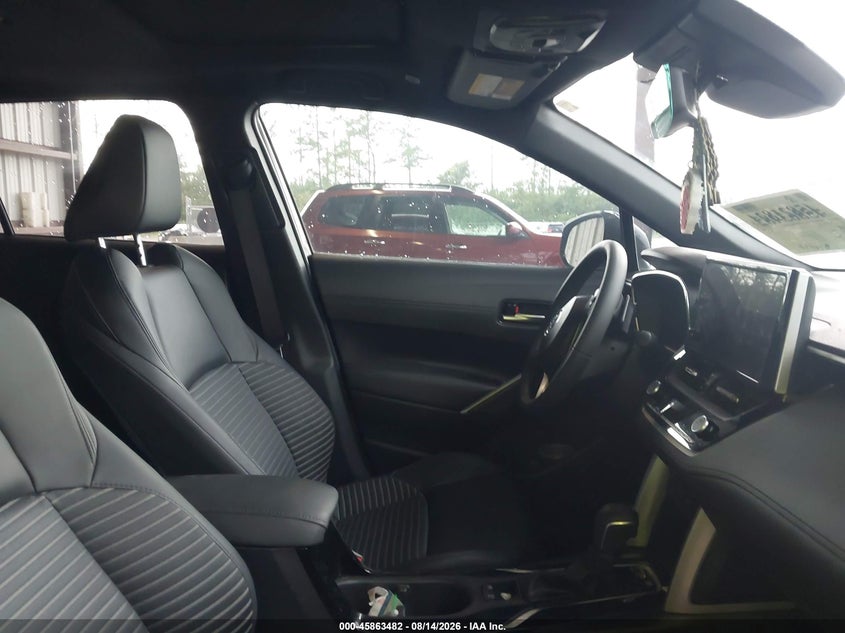2024 TOYOTA COROLLA CROSS HYBRID auction photo 5