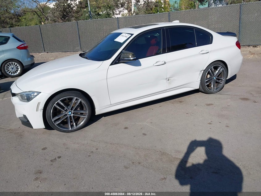 2018 BMW 3er, Лівий бік, IAAI, VIN WBA8B3G51JNV01190 — фото 2
