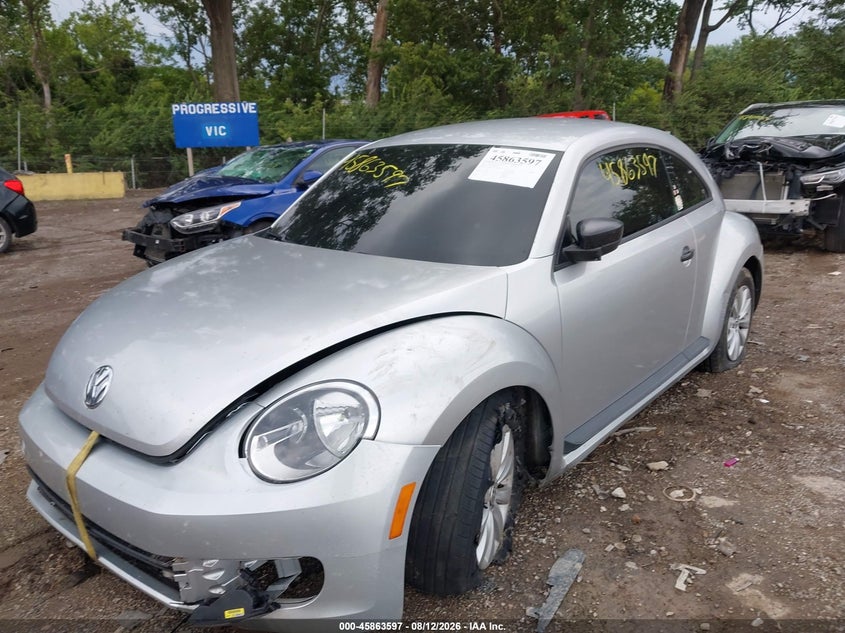 2014 VOLKSWAGEN BEETLE auction photo 6