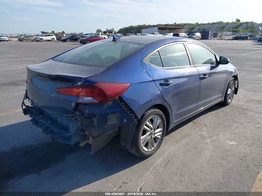 2019 HYUNDAI ELANTRA auction photo 4
