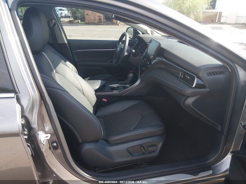 2023 TOYOTA CAMRY auction photo 5