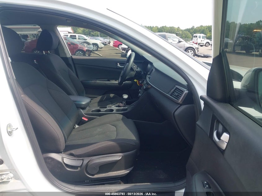 2017 KIA OPTIMA auction photo 5