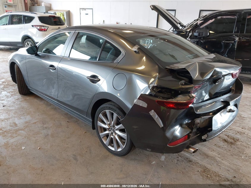 2023 MAZDA MAZDA3 auction photo 3