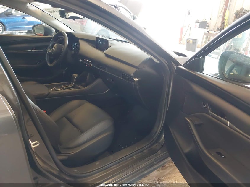 2023 MAZDA MAZDA3 auction photo 5