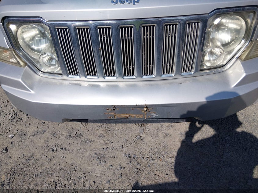 2012 JEEP LIBERTY auction photo 6