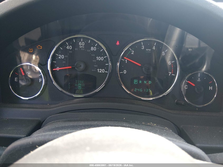 2012 JEEP LIBERTY auction photo 7