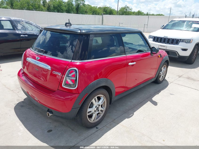 2013 MINI HARDTOP auction photo 4