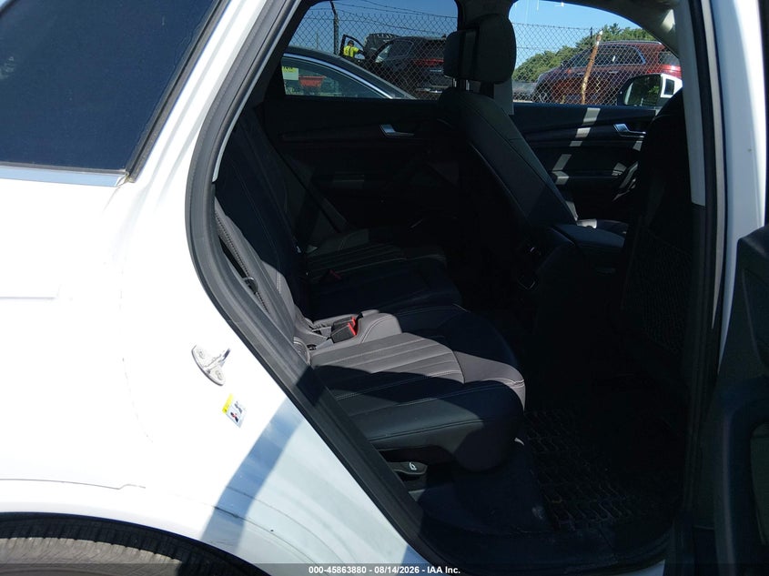 2021 AUDI Q5 auction photo 8