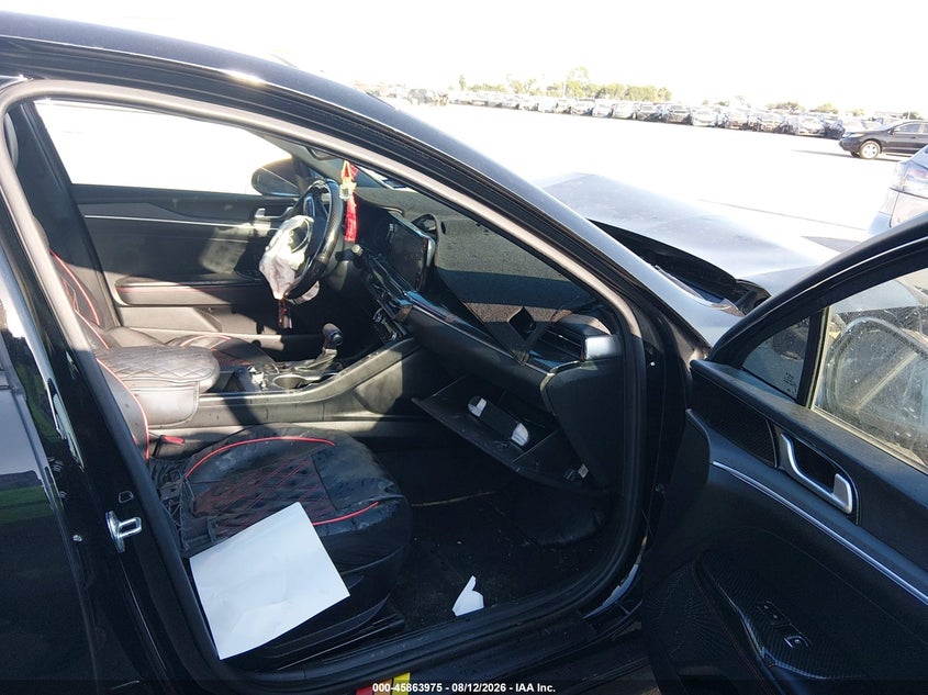 2023 KIA K5 auction photo 5