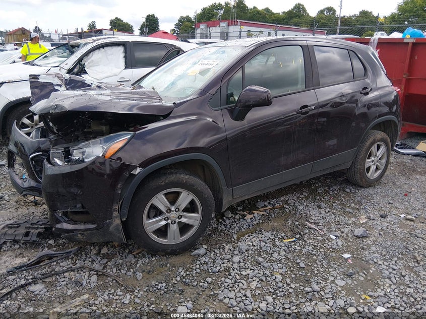 2021 CHEVROLET TRAX auction photo 2