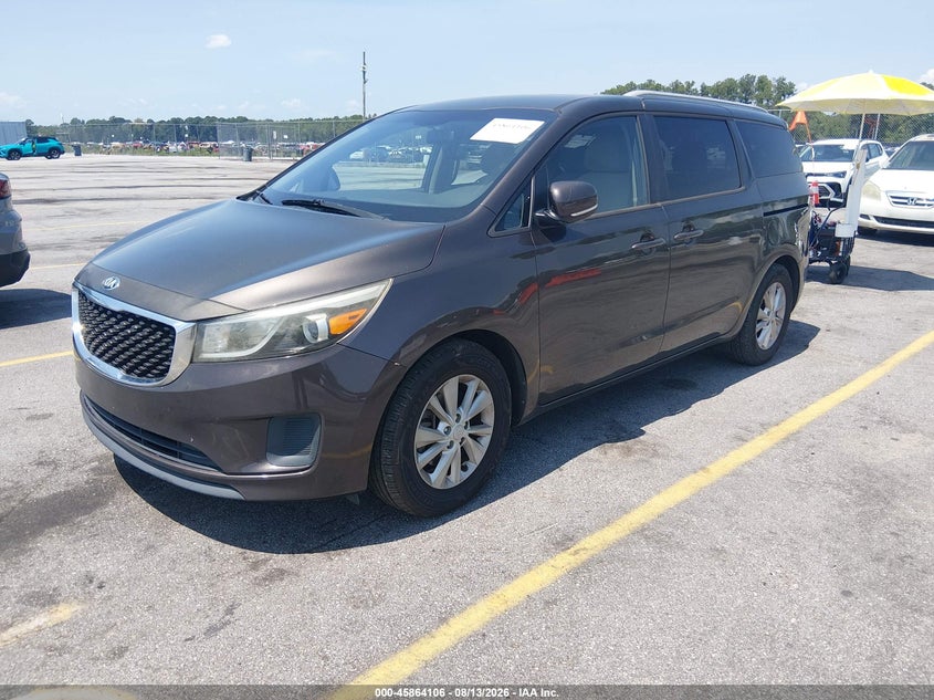 2016 KIA SEDONA auction photo 2