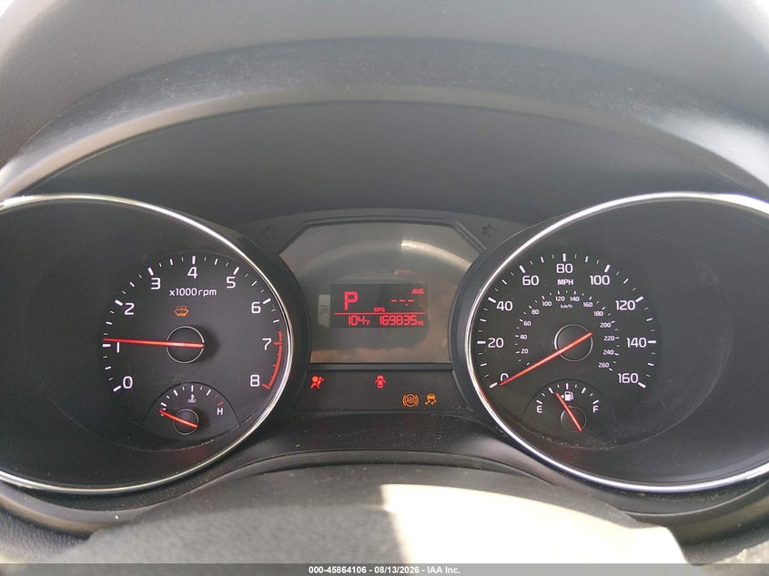 2016 KIA SEDONA auction photo 7