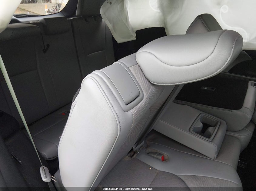 TOYOTA HIGHLANDER - zdjęcie 8