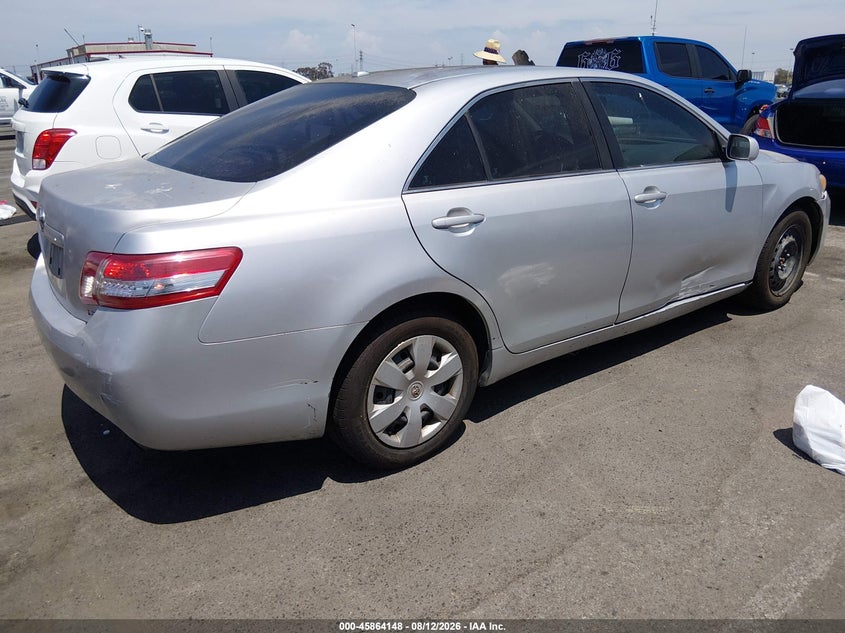 2011 TOYOTA CAMRY auction photo 4