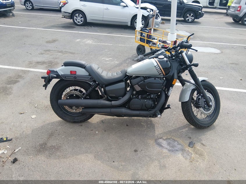 HONDA VT750 2025