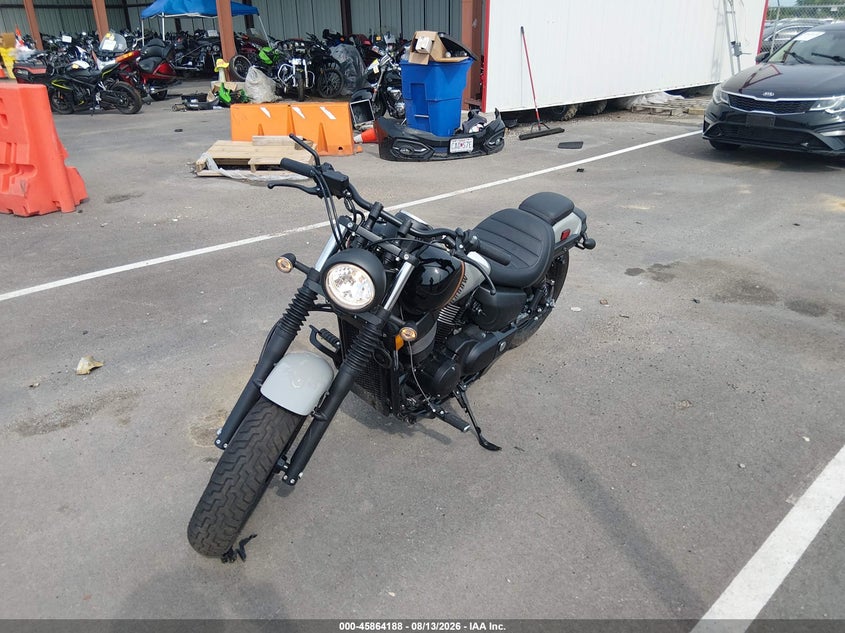 HONDA VT750 2025