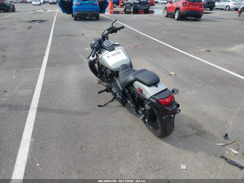 2025 HONDA VT750 — zdjęcie 3