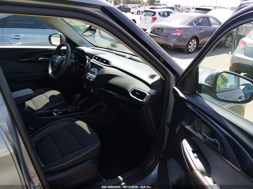 2023 CHEVROLET TRAILBLAZER auction photo 5