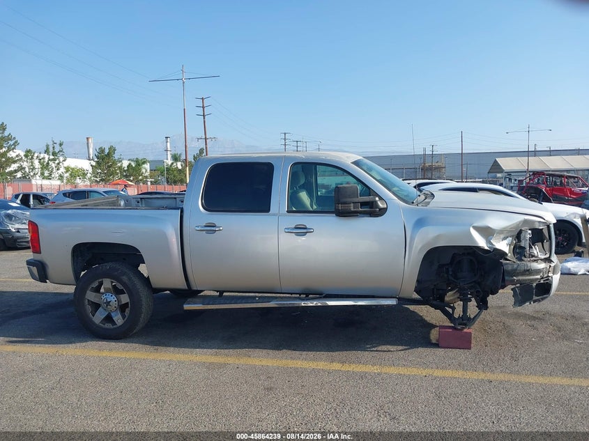 2011 CHEVROLET SILVERADO PICKUP 4.8L V-8 VVT, 302HP
