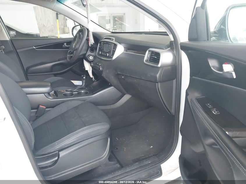 KIA SORENTO 2016 VIN 5XYPG4A54GG157174